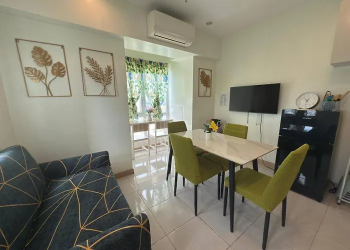 One Bedroom With View Apartment *